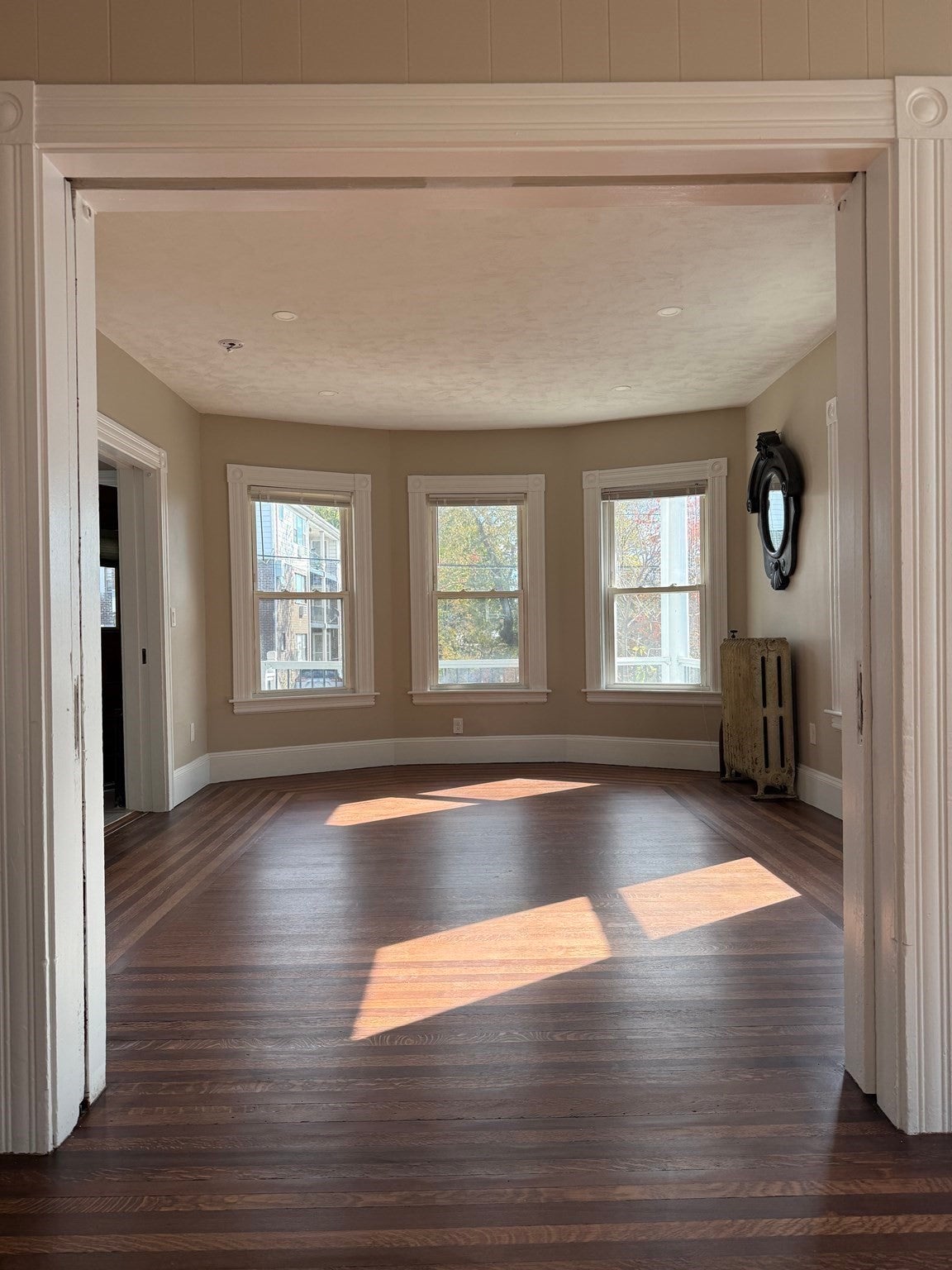 21 Lake View