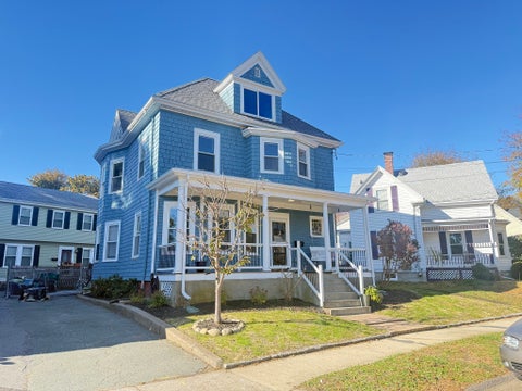 Photo of 21 Lake View, Lynn, MA 01904 (MLS # 73596143)
