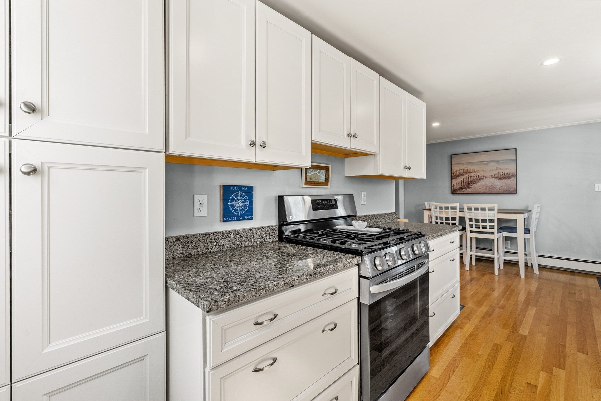 568 Nantasket Ave, Hull, MA Photo #7