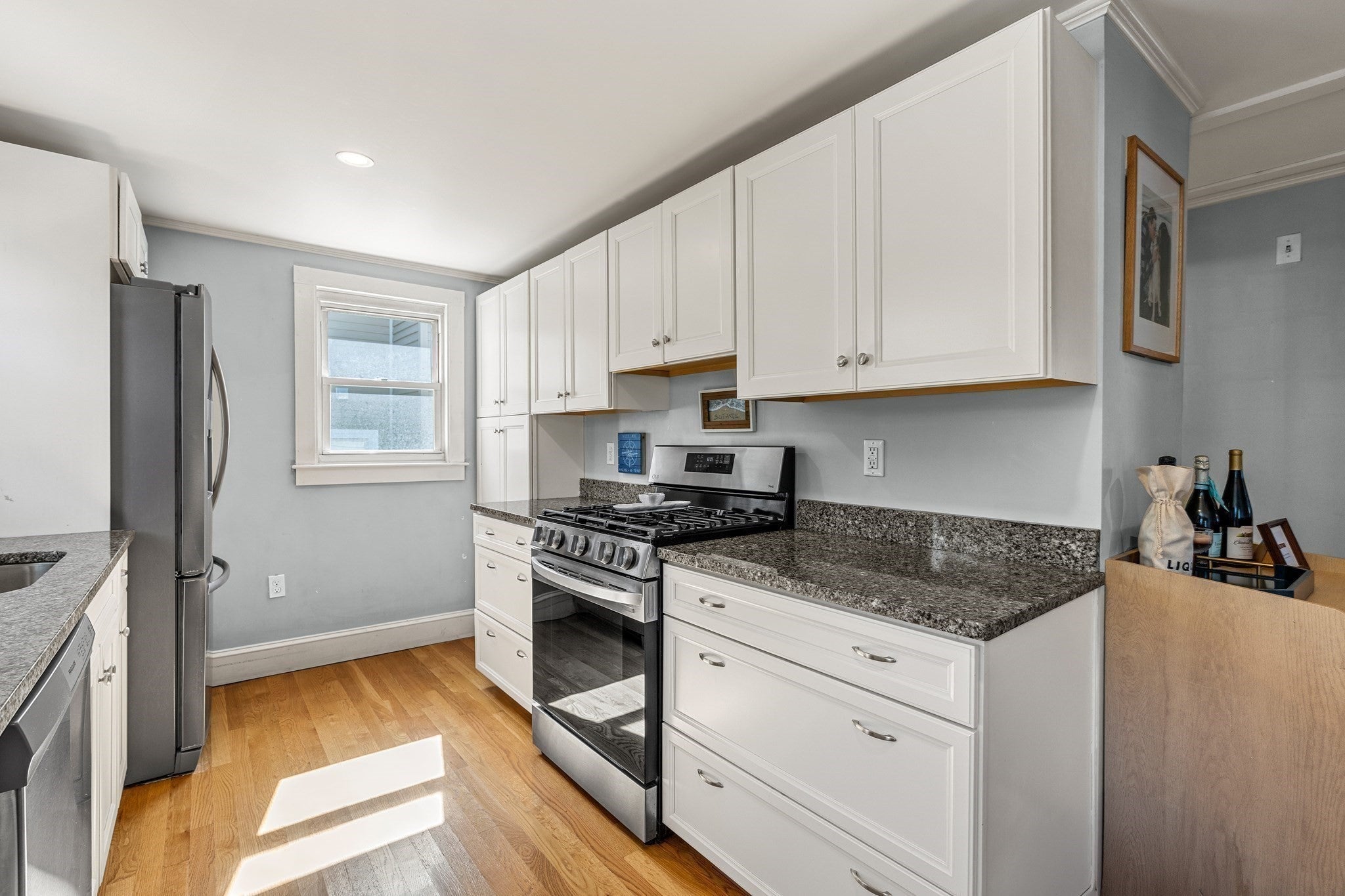 568 Nantasket Ave, Hull, MA Photo #6