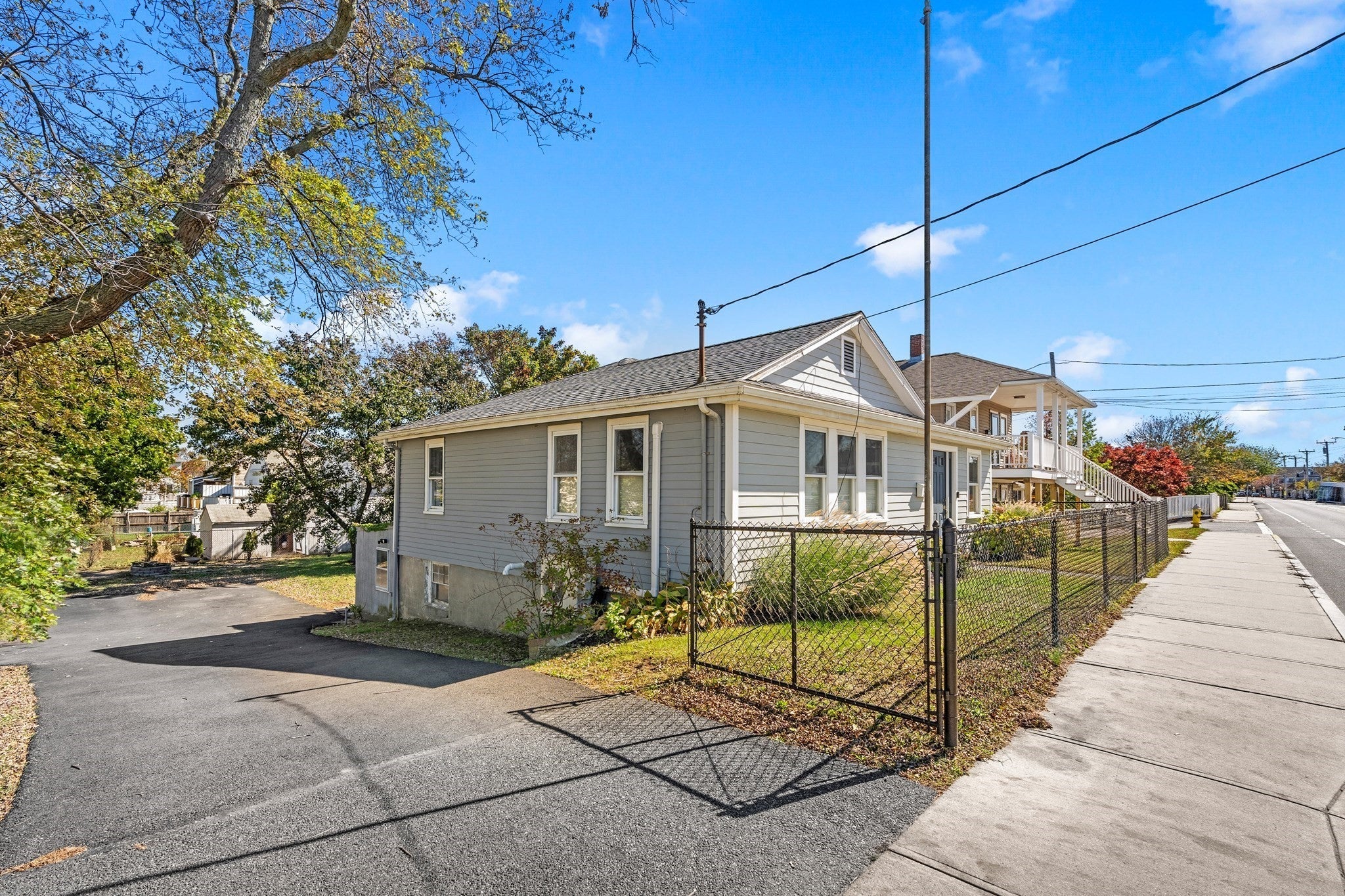 568 Nantasket Ave