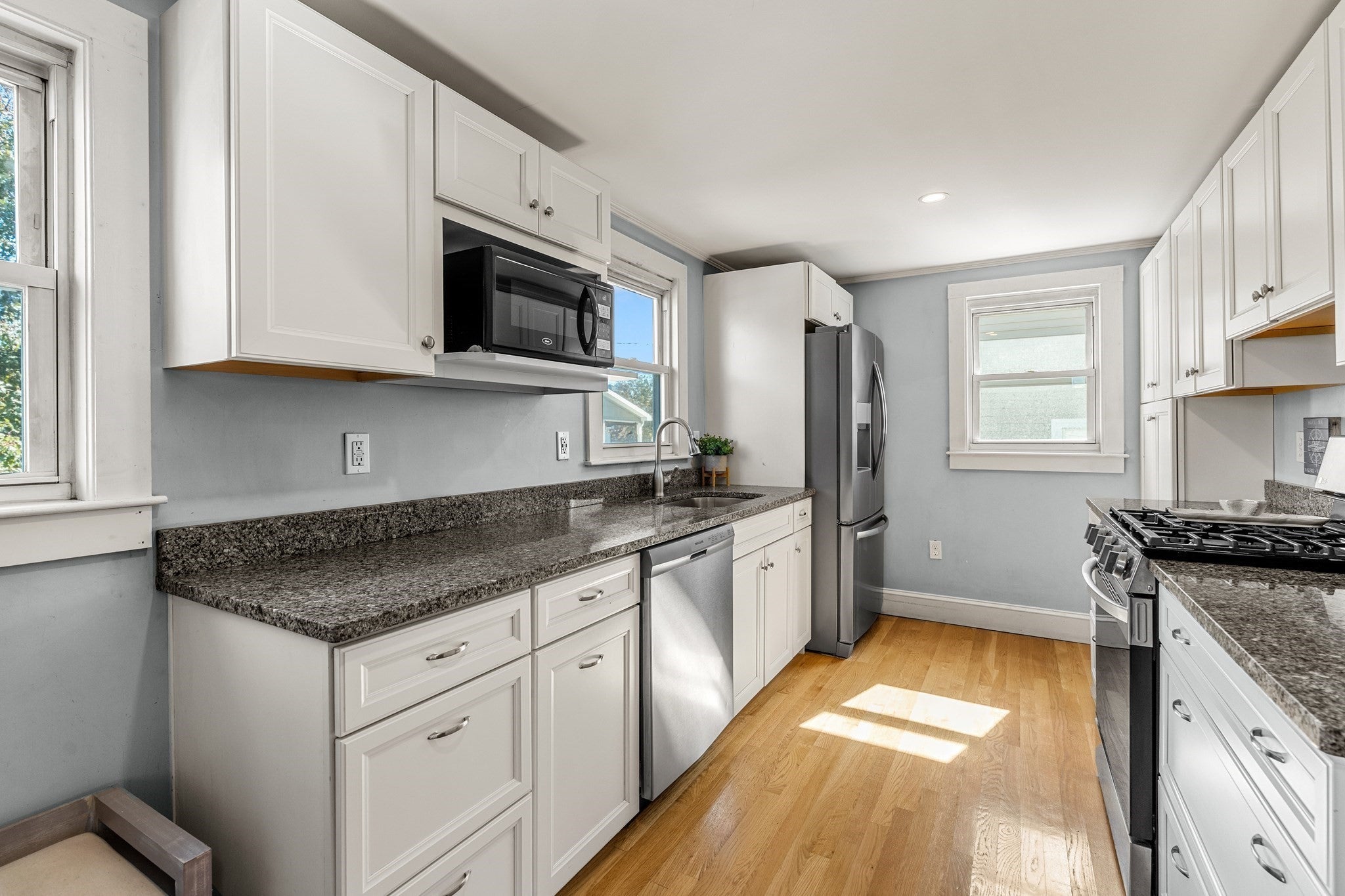 568 Nantasket Ave