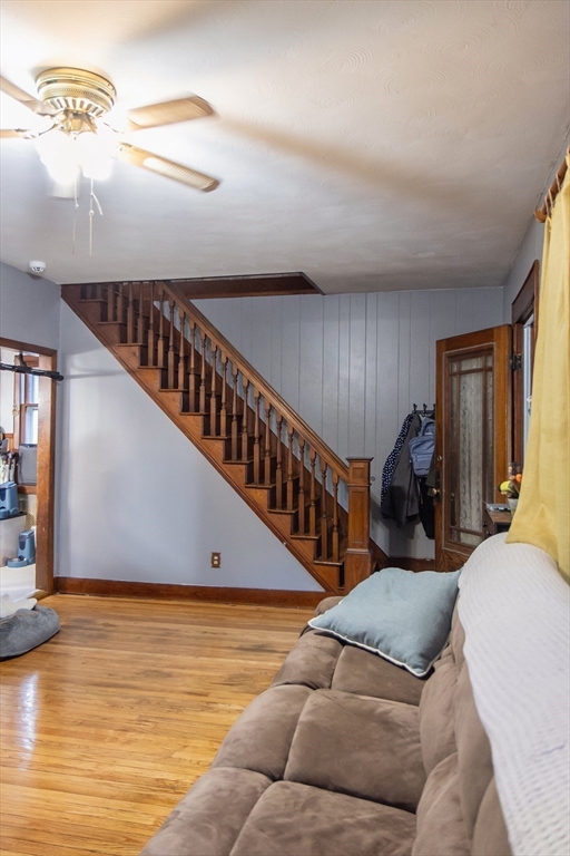 74 Gates Ave