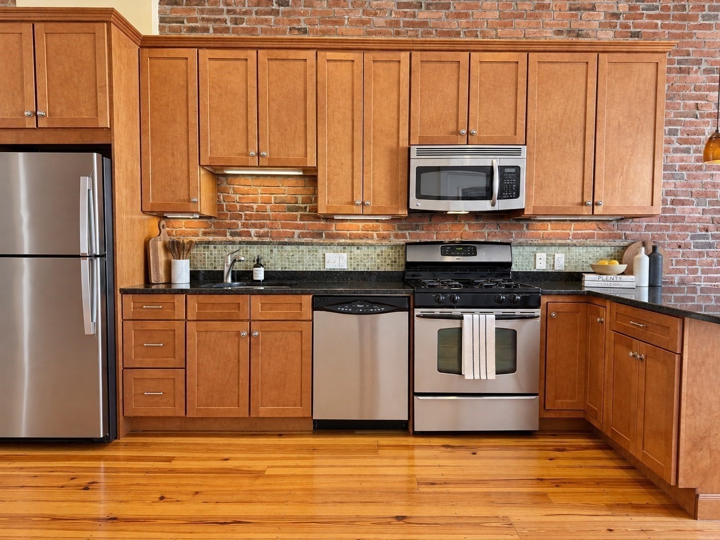 410 E 3rd St #1, Boston, MA, 410 E 3rd St #1, Boston, MA Photo #3