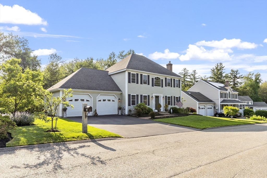 14 Harbor Light Rd