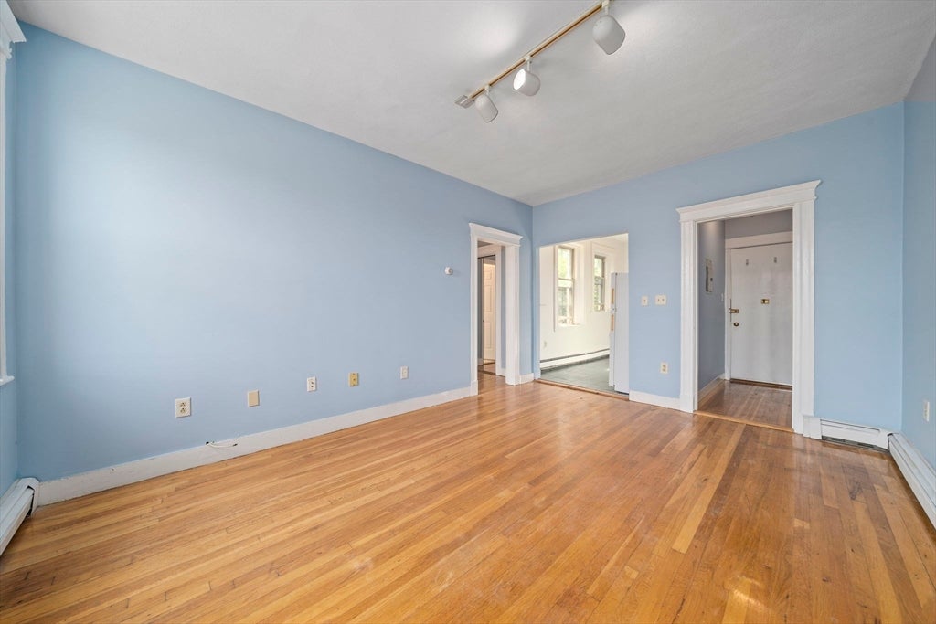 1625 Commonwealth Ave 18