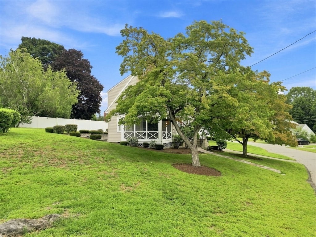 30 Manor Road
