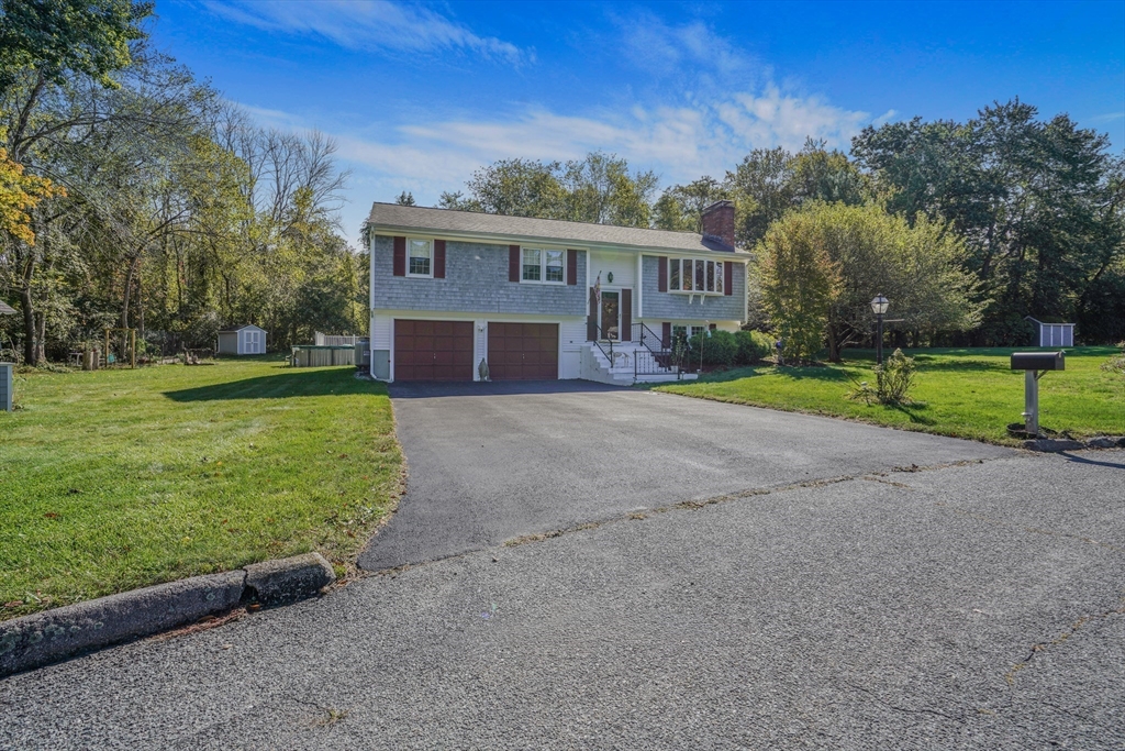 39 John Alden Road