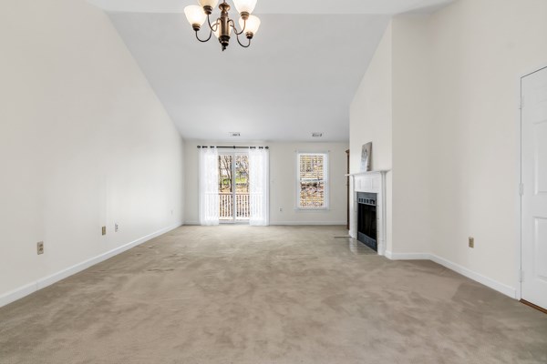 35 Essex Green Lane D