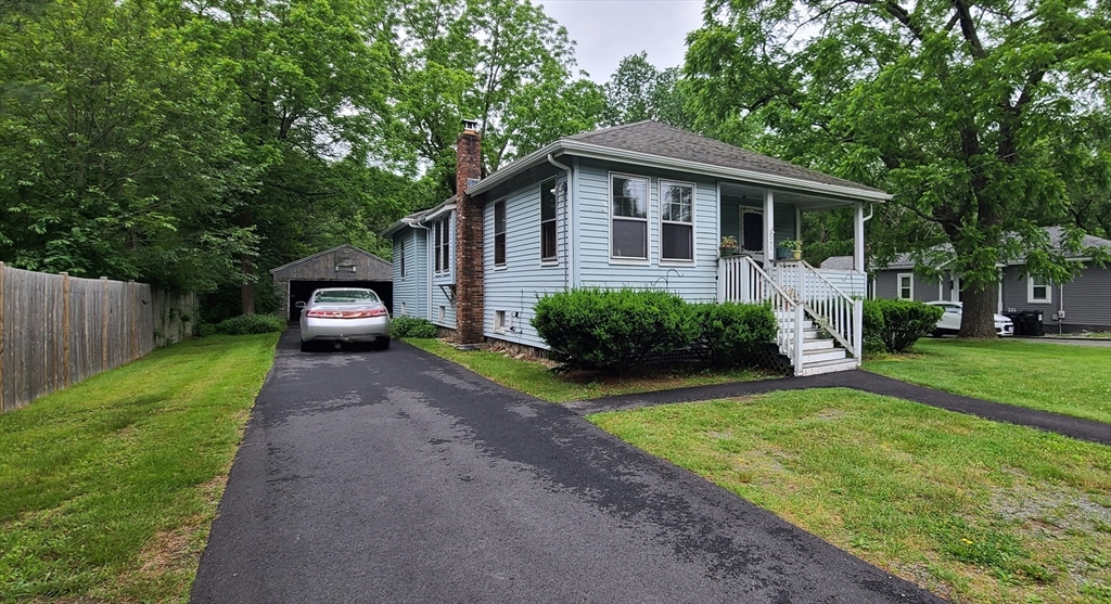 293 Cocasset St