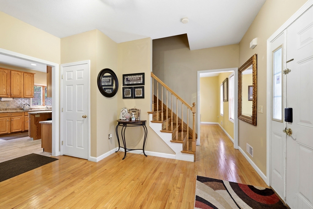 17 Sherman Hill Rd