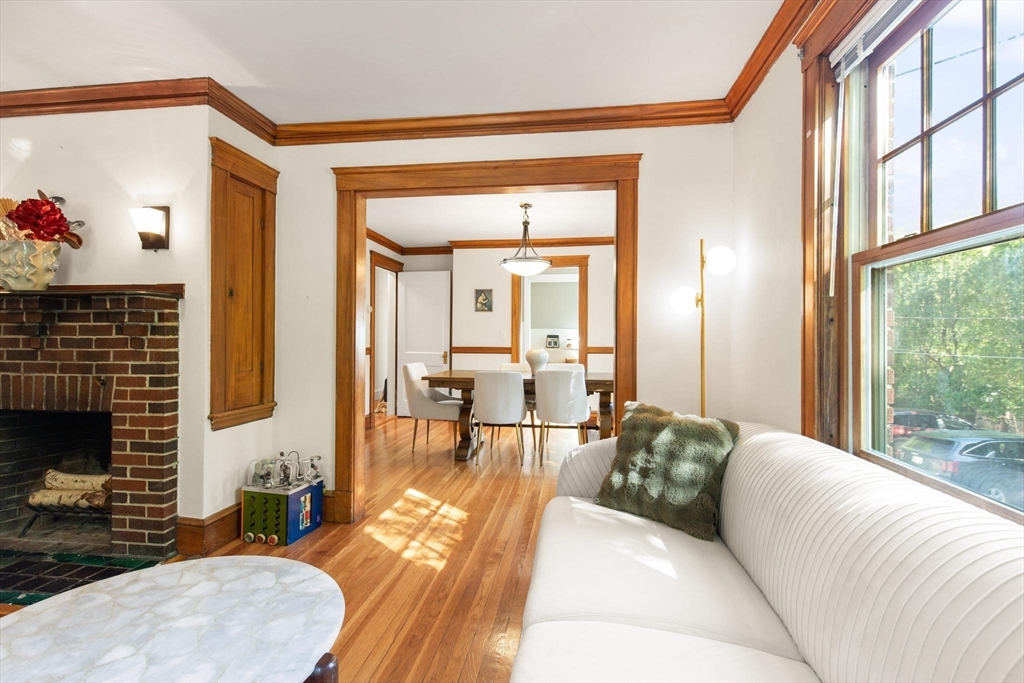 47 Park Ave Ext