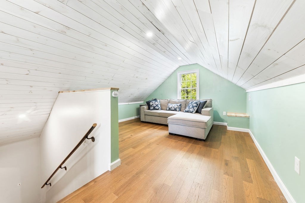 16 Ranch St, North Attleboro, MA Photo #31