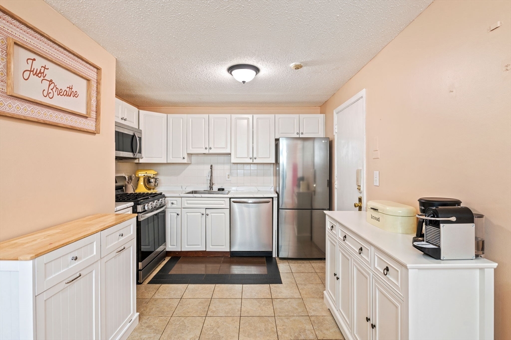 1 Brown Ave 3-78
