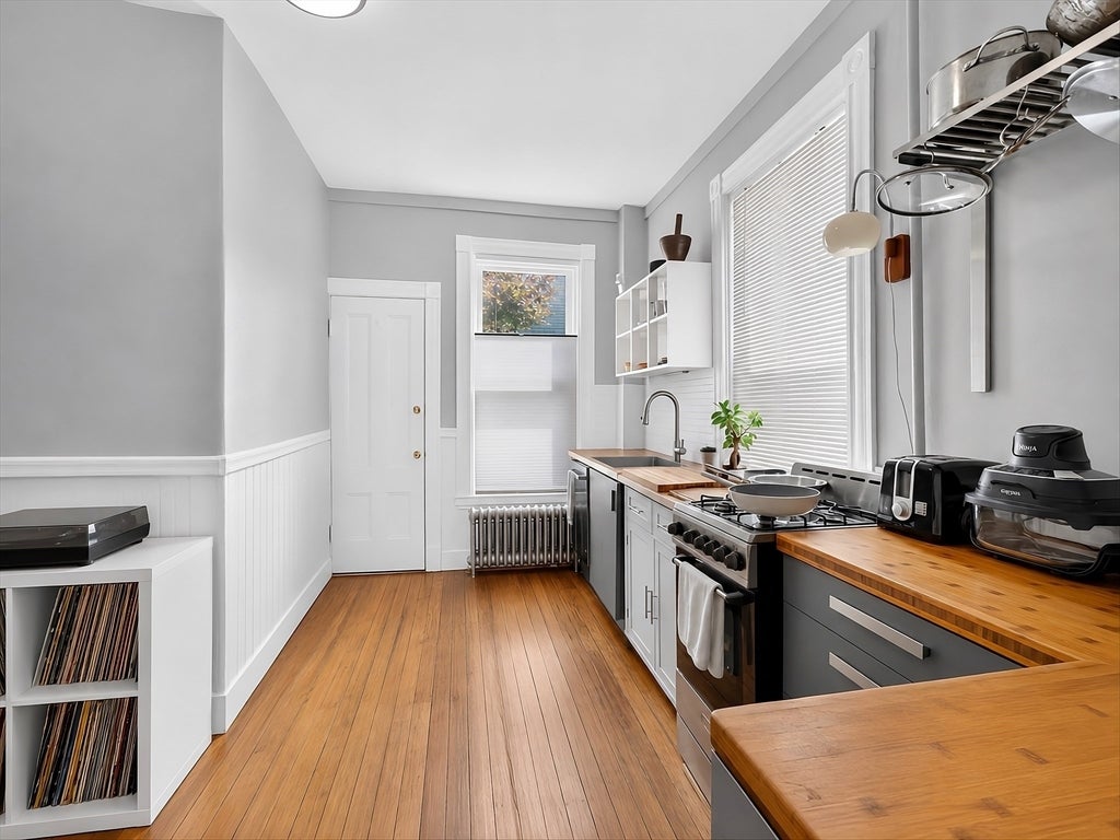 41 Walnut St #1R, Somerville, MA, 41 Walnut St #1R, Somerville, MA Photo #3