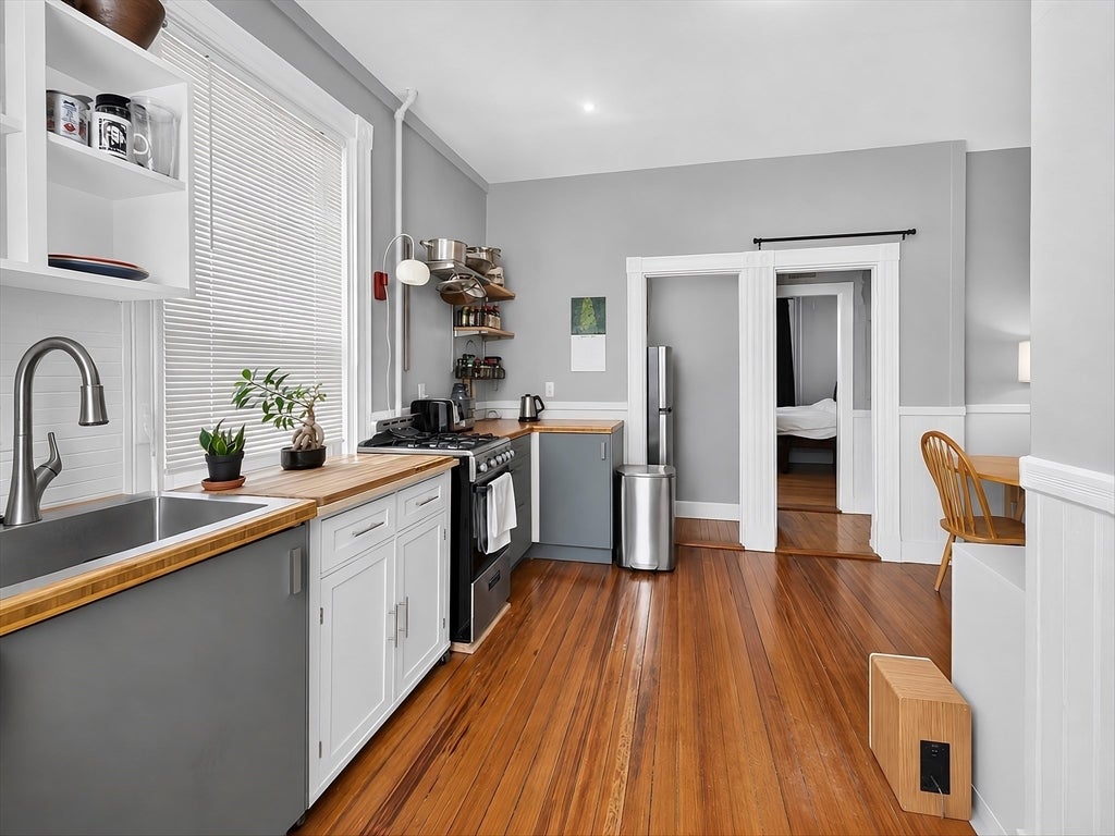 41 Walnut St #1R, Somerville, MA, 41 Walnut St #1R, Somerville, MA Photo #2