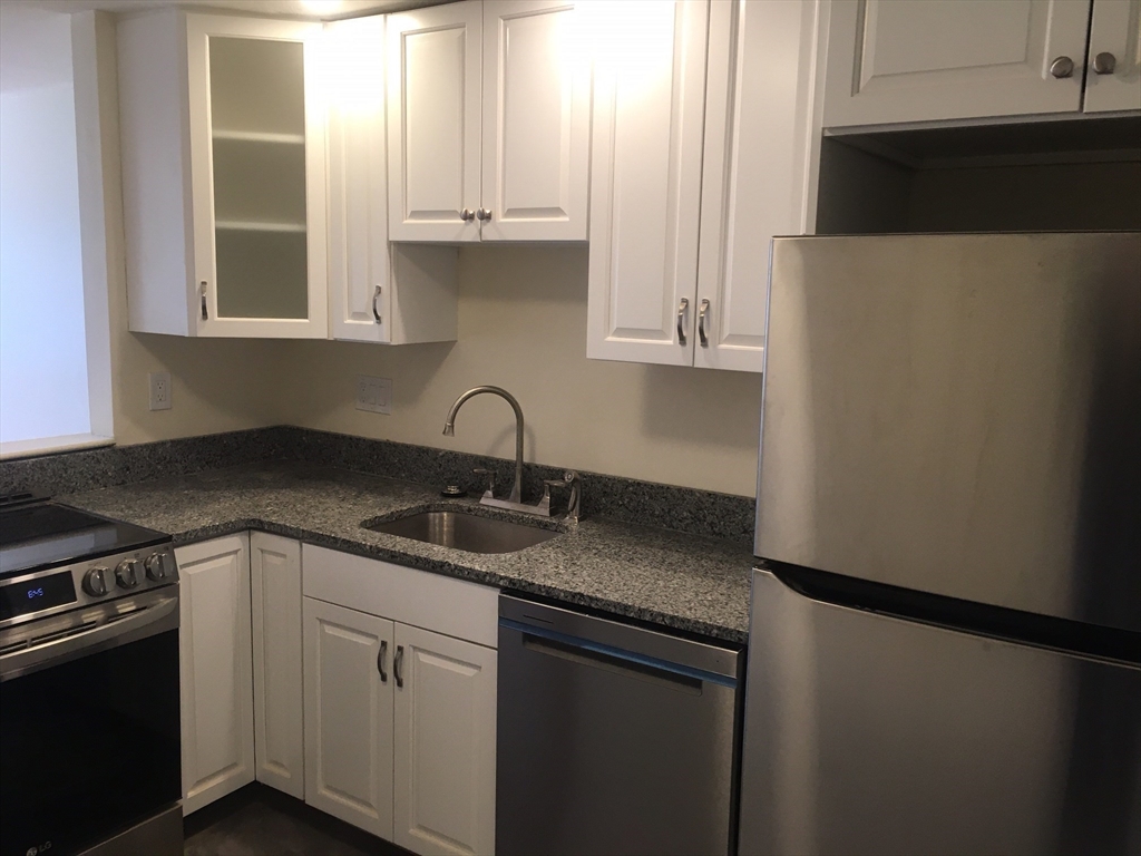 881 Main St U10