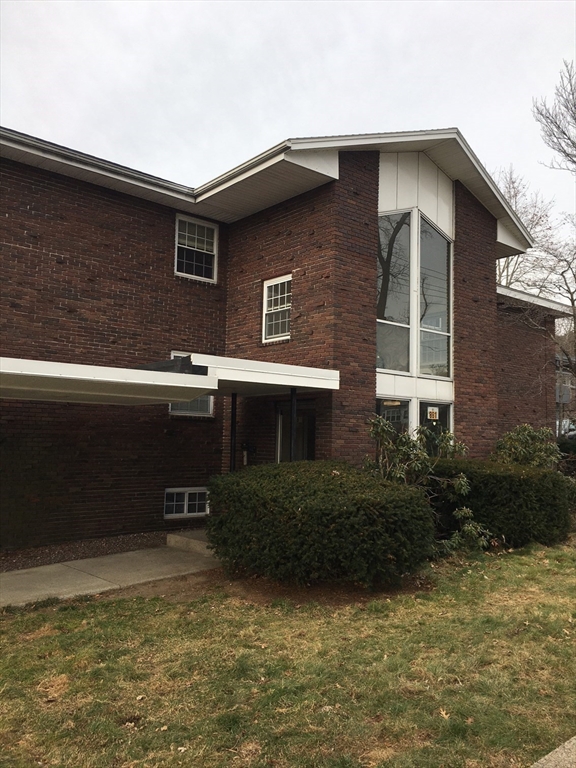 881 Main St U10