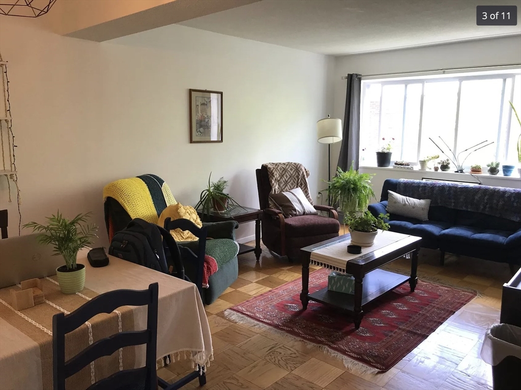 Cambridge, Massachusetts 02139, United States, 2 Bedrooms Bedrooms, ,1 BathroomBathrooms,Residential,Active,133198