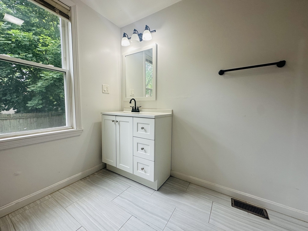 3 Wales Ave 1