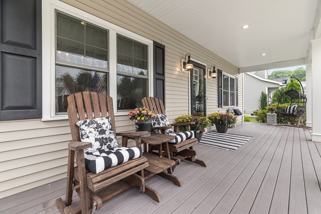 10 Charles View Ln 10