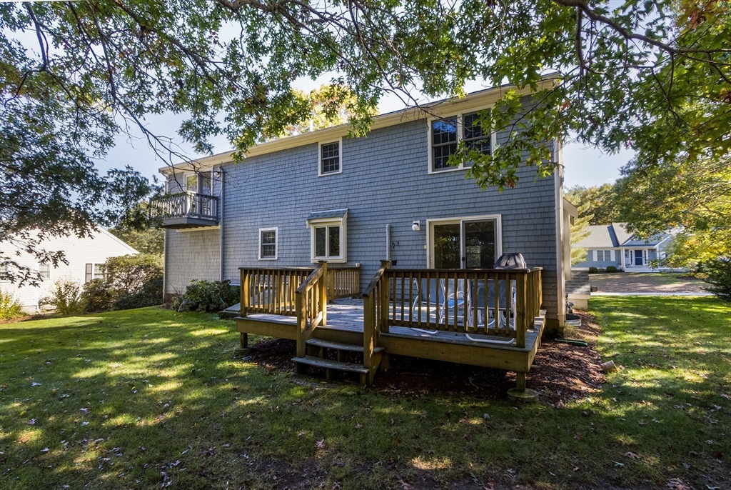 53 Snead Dr