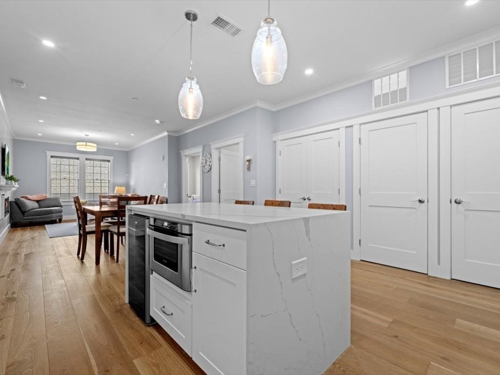 298 Washington Street 210