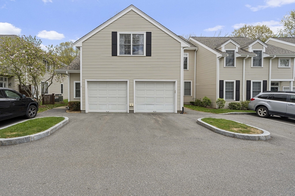7 Evergreen Circle 7
