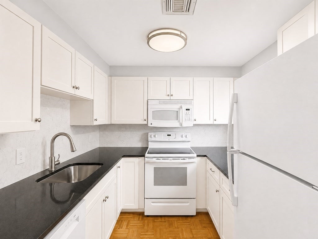 170 Gore Street #107, Cambridge, MA, 170 Gore Street #107, Cambridge, MA Photo #3