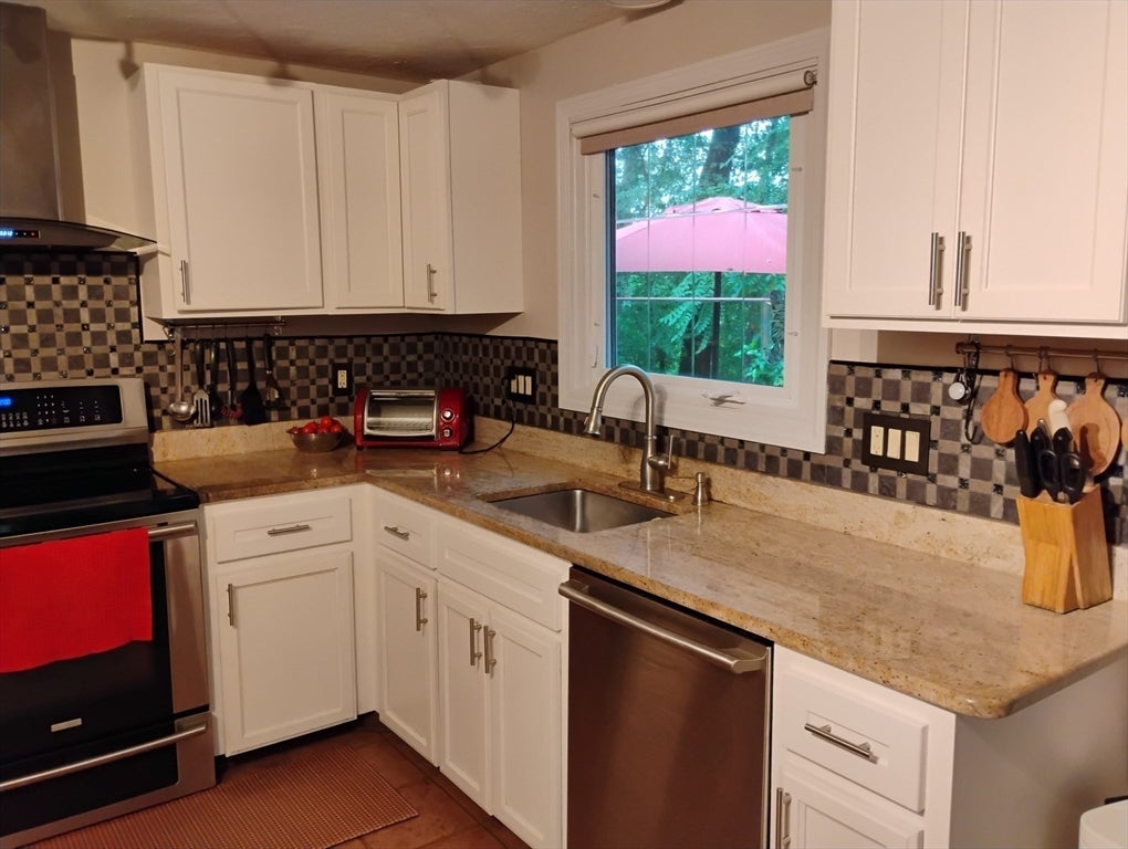 9 Packard Rd, Milford, MA, 9 Packard Rd, Milford, MA Photo #3