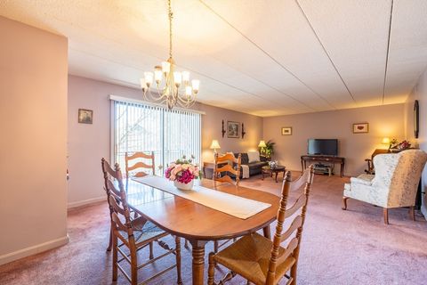 43 Angleside Road 4 Waltham MA 02453