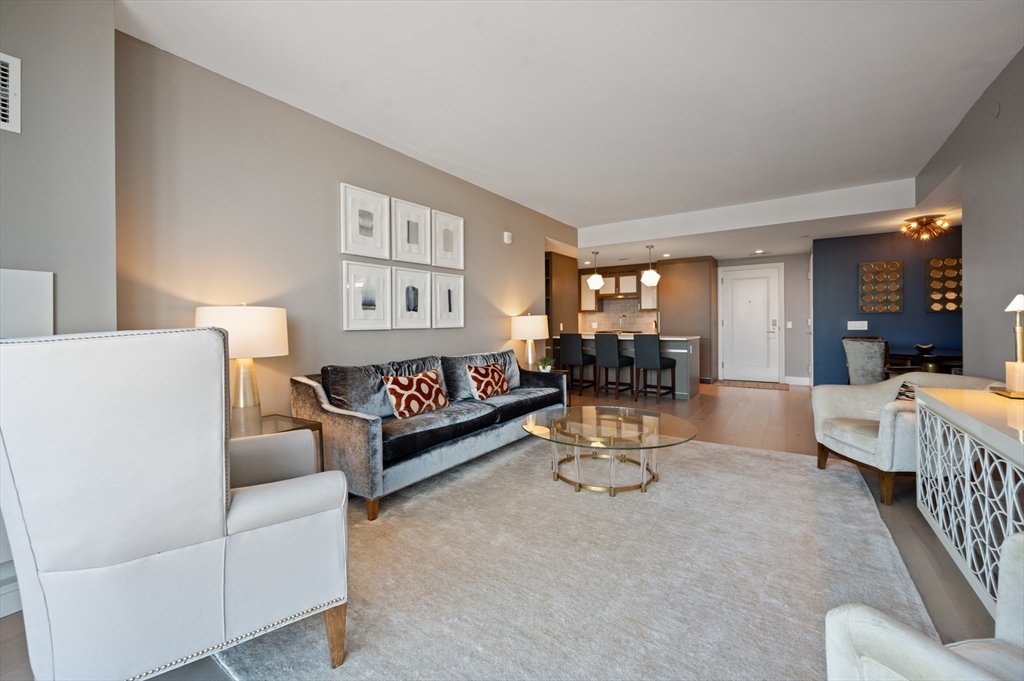 100 Lovejoy Wharf 6 J