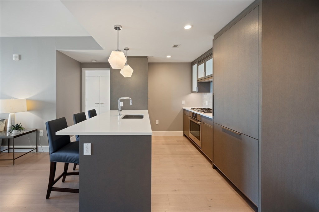 100 Lovejoy Wharf 6 J