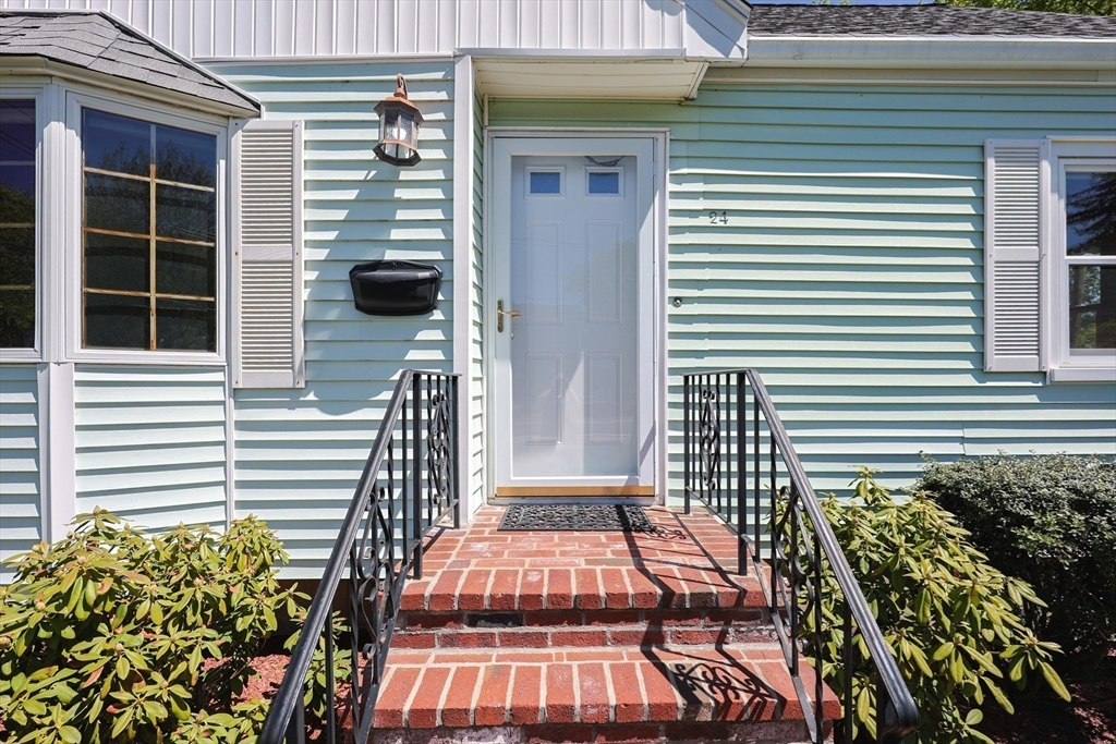 24 Neponset Street
