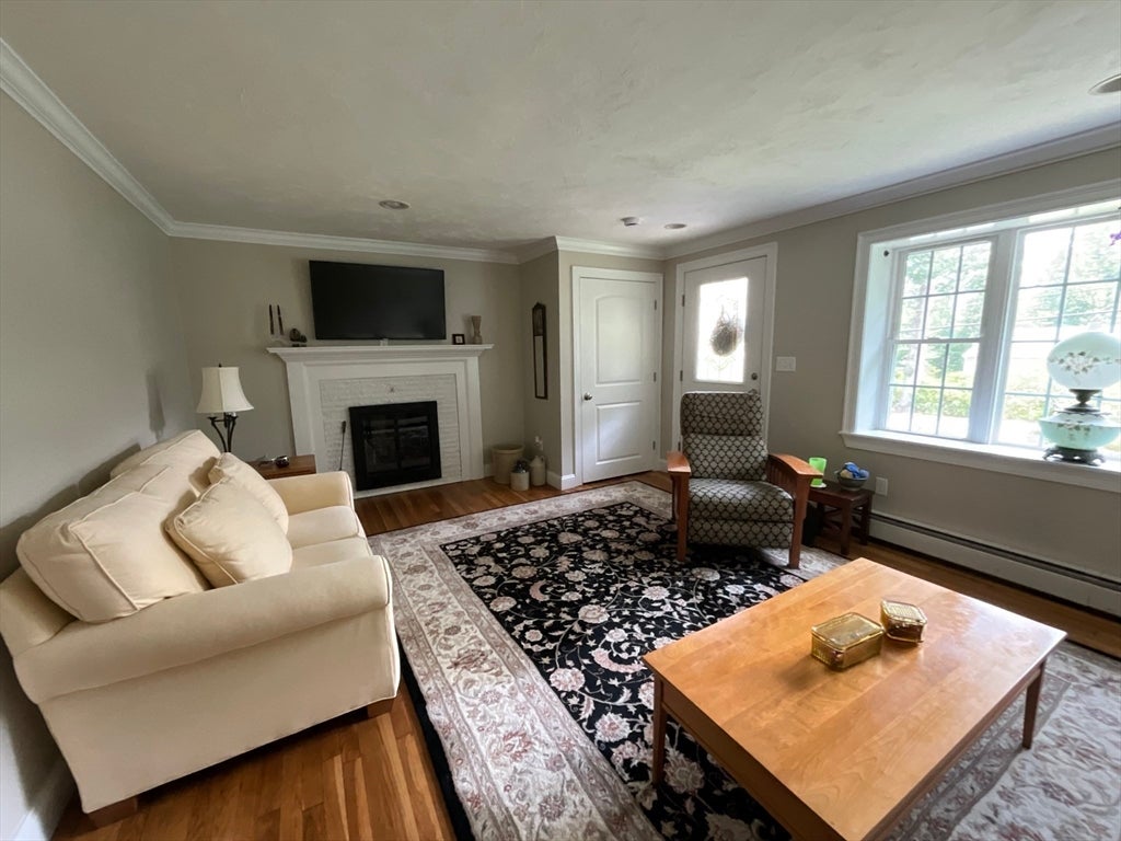 10 Burnap Rd, Sutton, MA, 10 Burnap Rd, Sutton, MA Photo #9