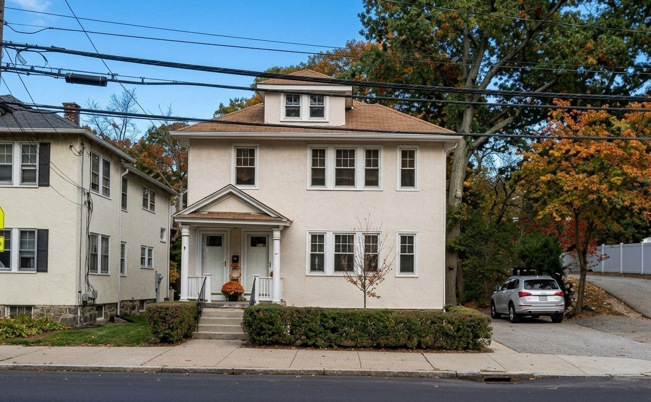 Photo of 132 Grove ST, Boston, MA