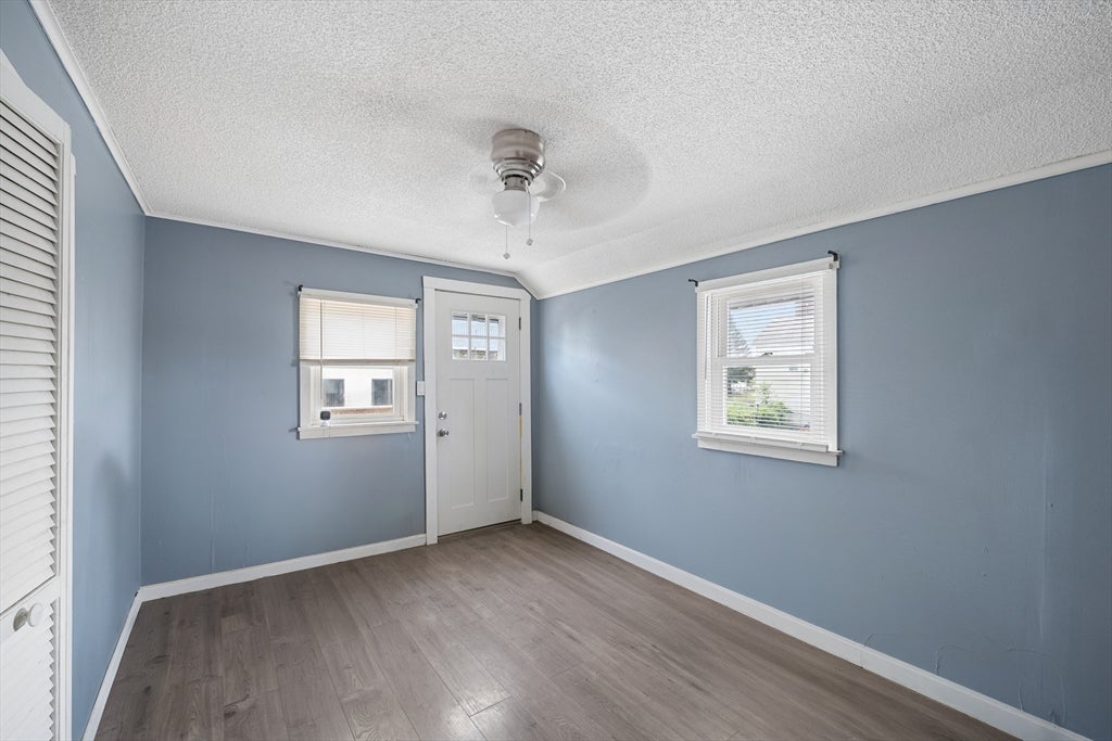 190 Raymond St, Fall River, MA, 190 Raymond St, Fall River, MA Photo #33