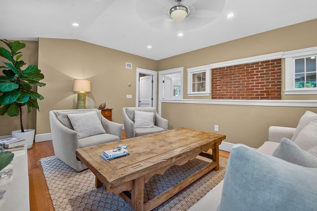 43 Atwood St, Wellesley, MA, 43 Atwood St, Wellesley, MA Photo #11