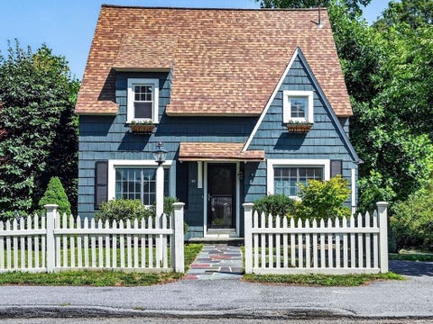 Photo of 43 Atwood St, Wellesley, MA 02482 (MLS # 73556625)