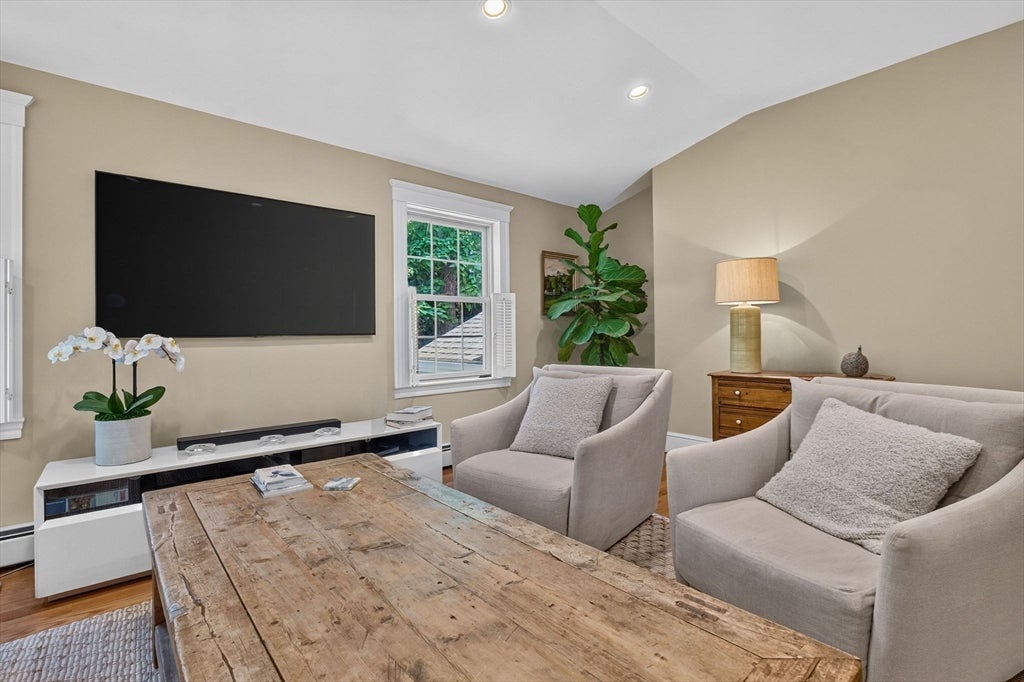 43 Atwood St, Wellesley, MA, 43 Atwood St, Wellesley, MA Photo #10