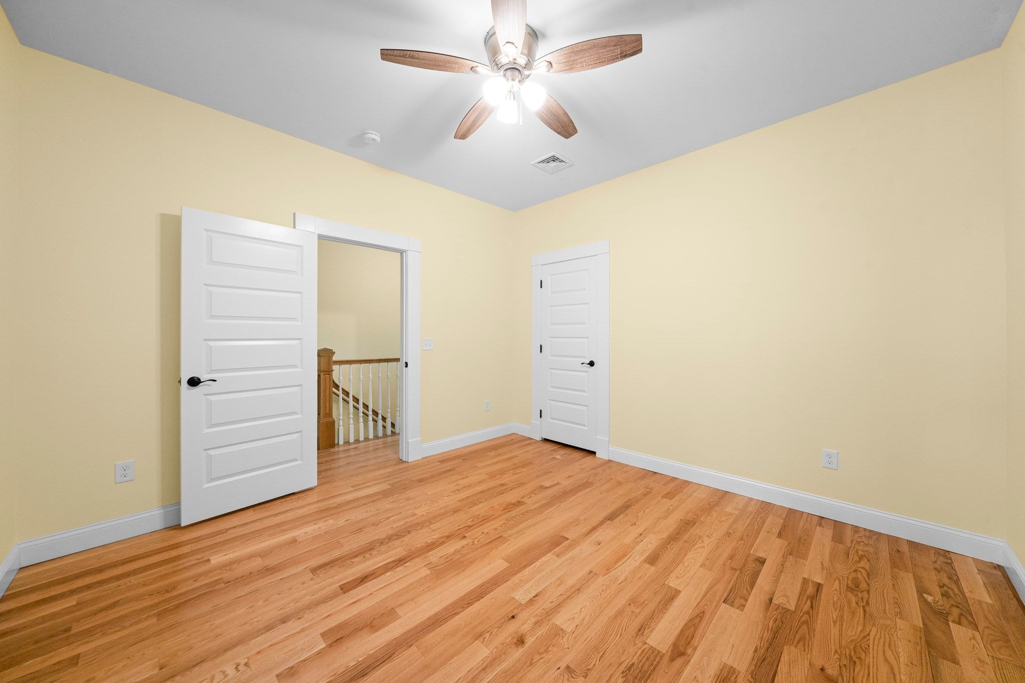 20 Linden St #-, Holyoke, MA, 20 Linden St #-, Holyoke, MA Photo #23