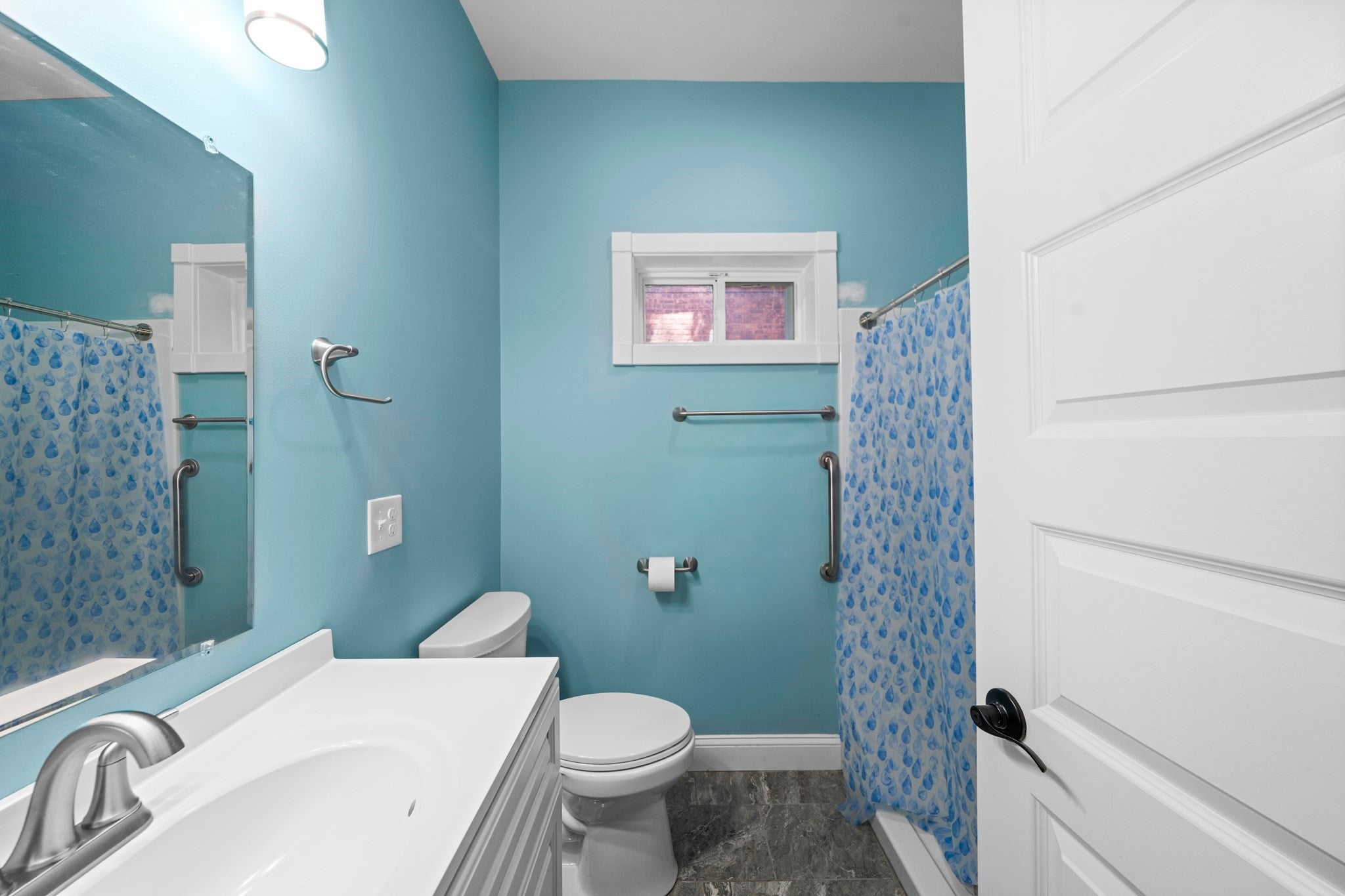 20 Linden St #-, Holyoke, MA, 20 Linden St #-, Holyoke, MA Photo #24