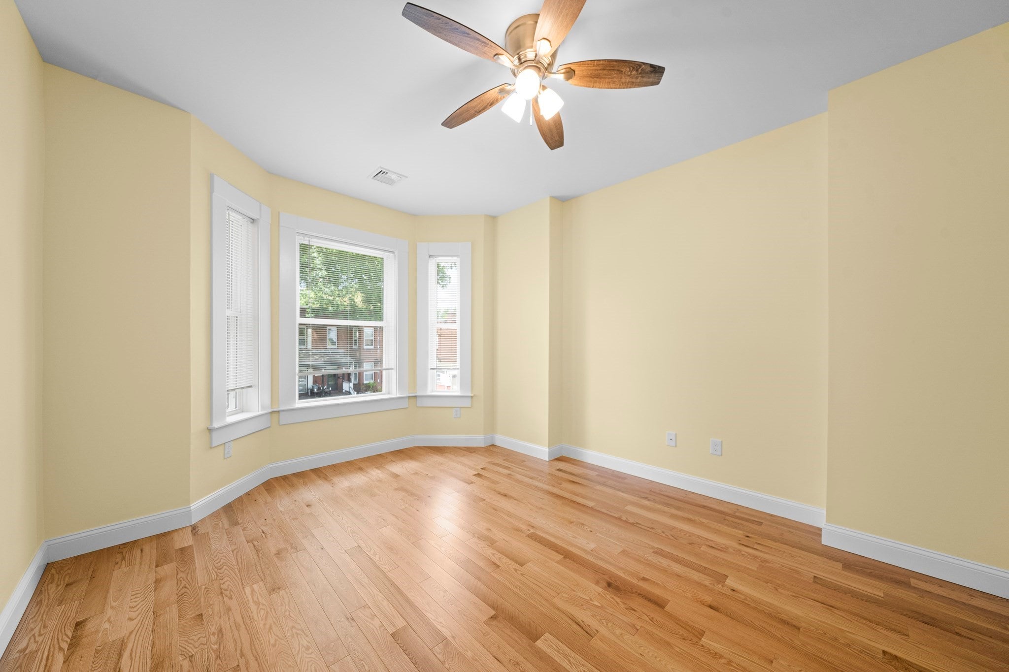 20 Linden St #-, Holyoke, MA, 20 Linden St #-, Holyoke, MA Photo #20