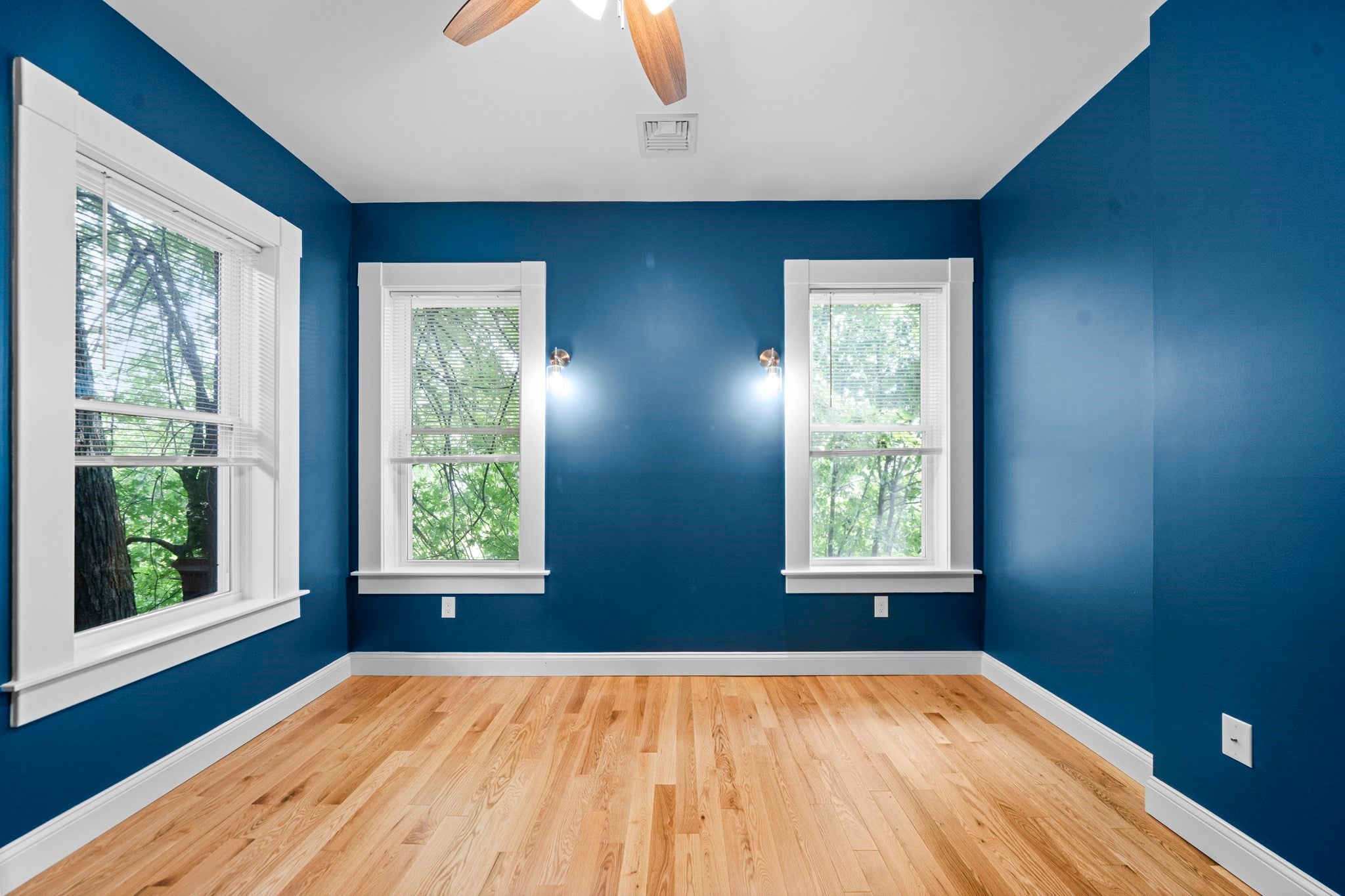 20 Linden St #-, Holyoke, MA, 20 Linden St #-, Holyoke, MA Photo #27