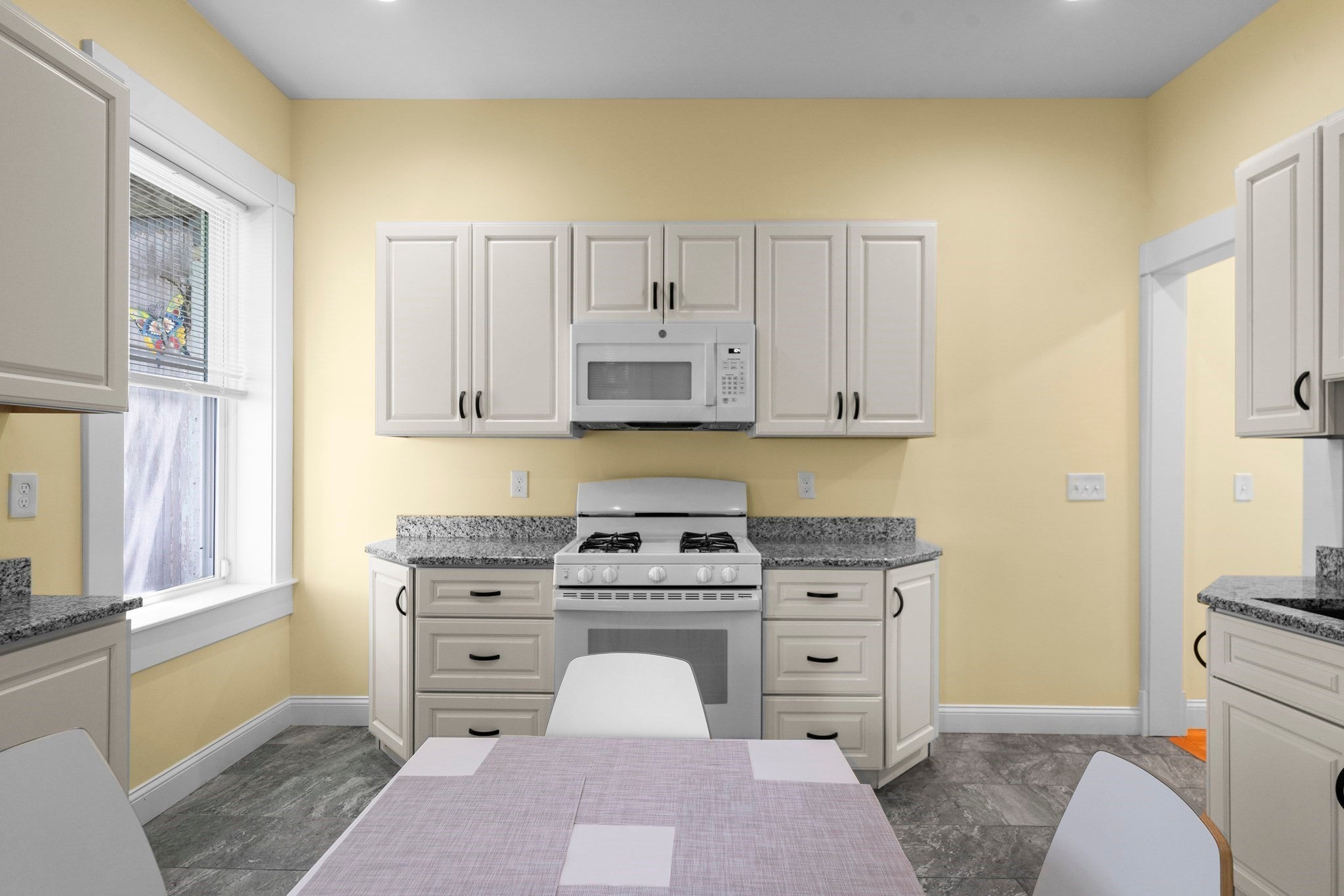 20 Linden St #-, Holyoke, MA, 20 Linden St #-, Holyoke, MA Photo #17