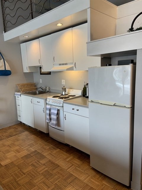 61 Brookli Brookline Avenue #317, Boston, MA Photo #6