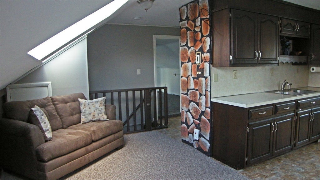 11 Maple Avenue, Northampton, MA Photo #27