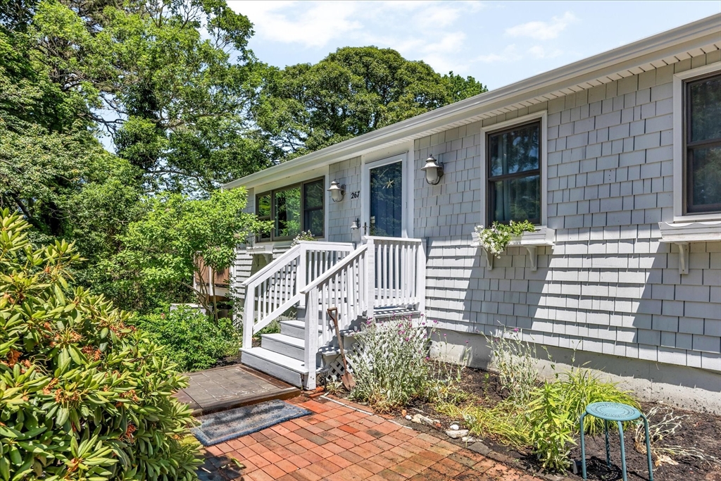 267 Alden Dr