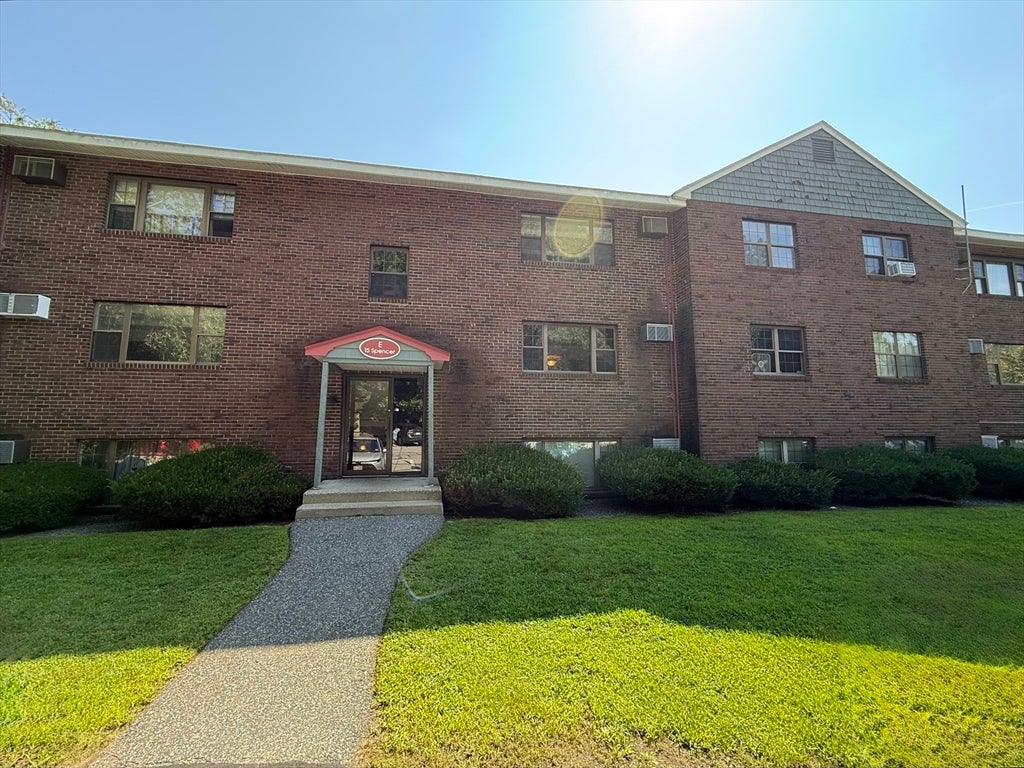 Photo of 15 Spencer Rd, Boxborough, MA