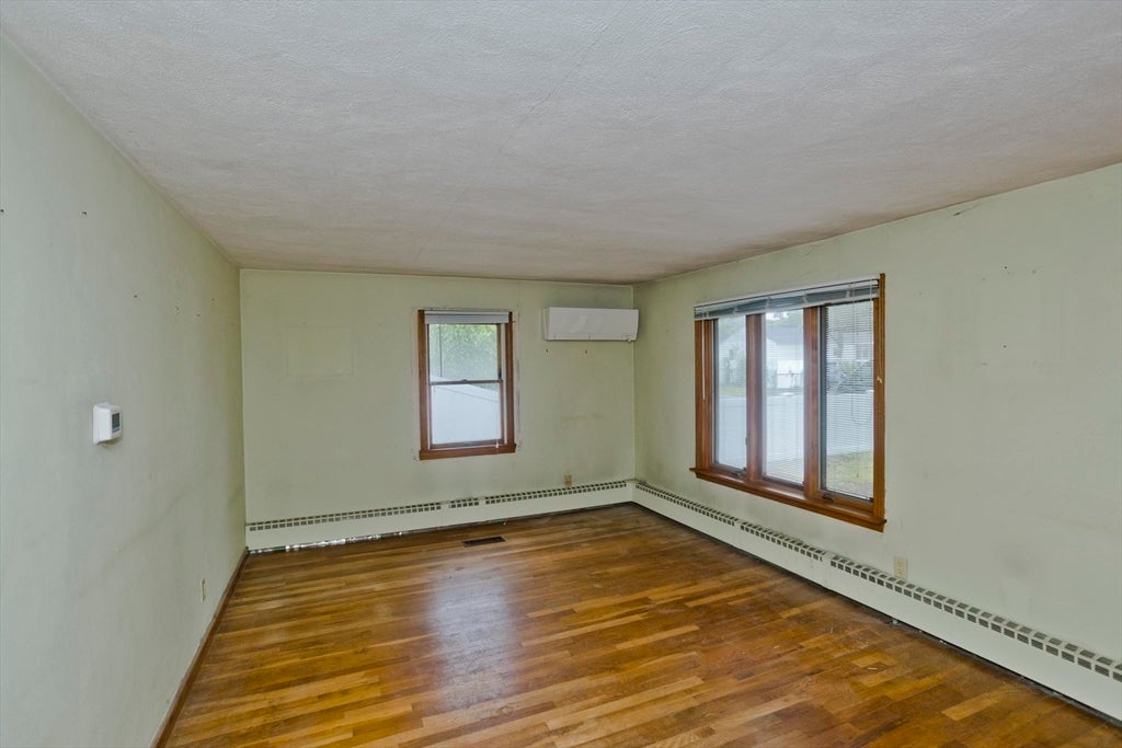 84 Bourbeau St, Chicopee, MA, 84 Bourbeau St, Chicopee, MA Photo #8